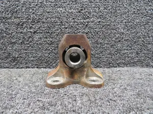 0623010-509 Robinson Vibrashock Engine Mount